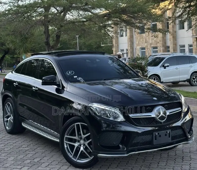 Mercedes-Benz GLE-Class 2017 Black
