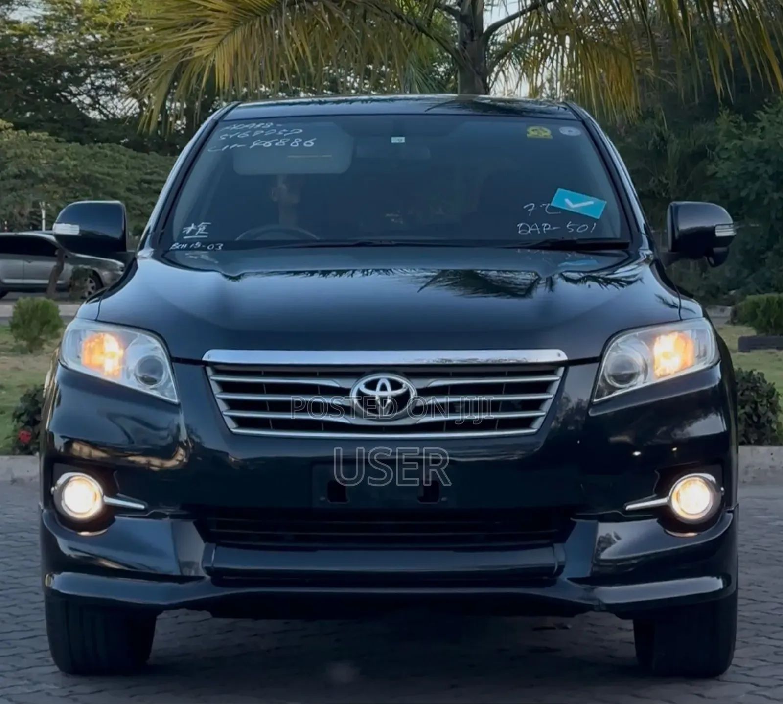Toyota Vanguard 2010 Black