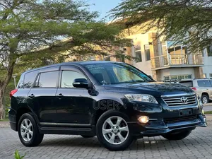 Toyota Vanguard 2010 Black