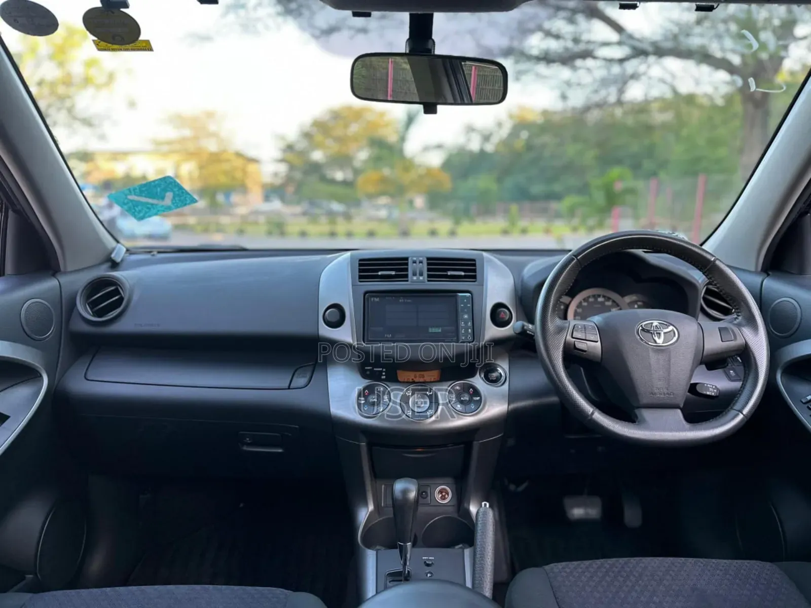 Toyota Vanguard 2010 Black
