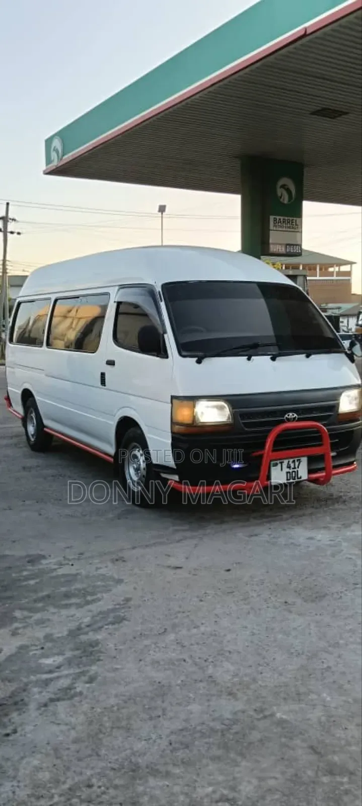 Toyota Coaster 2002 White