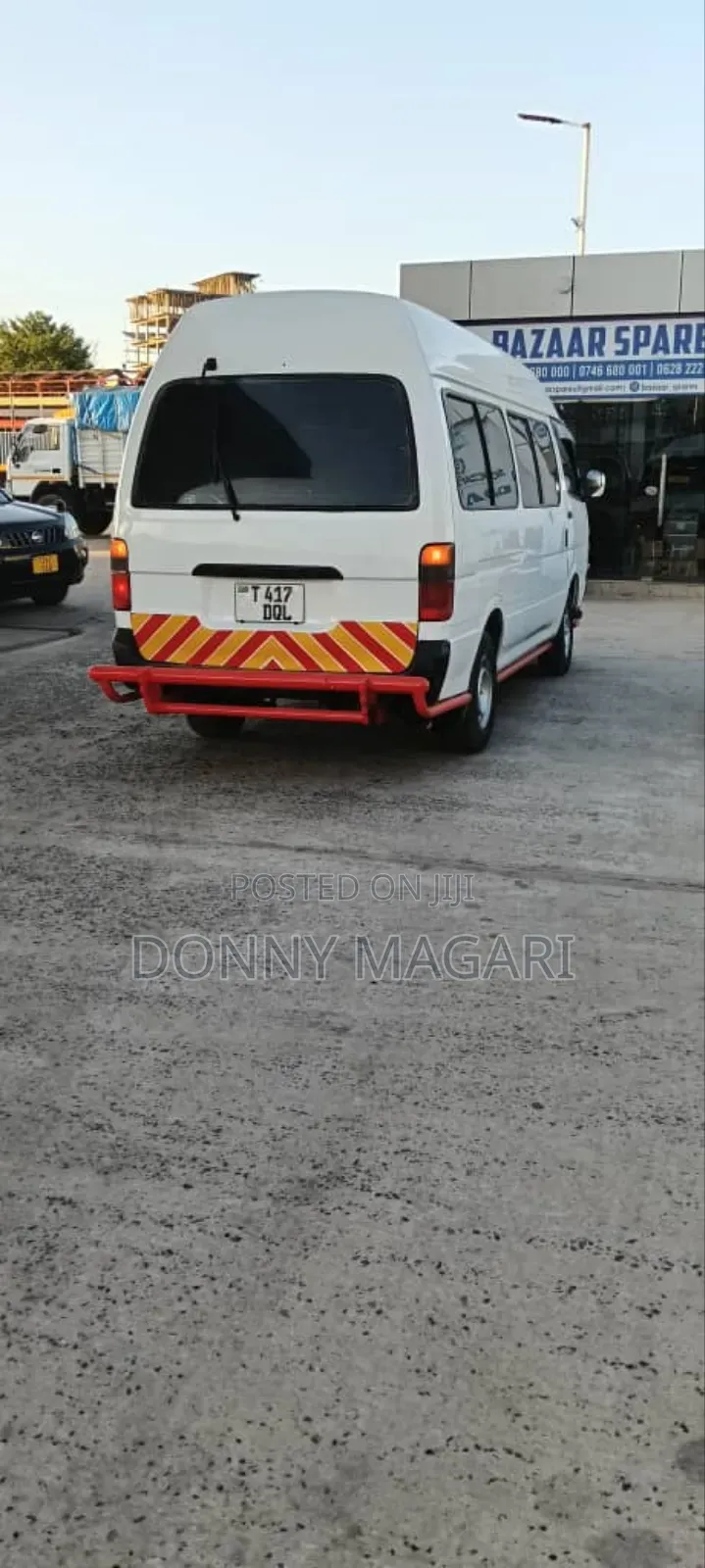 Toyota Coaster 2002 White