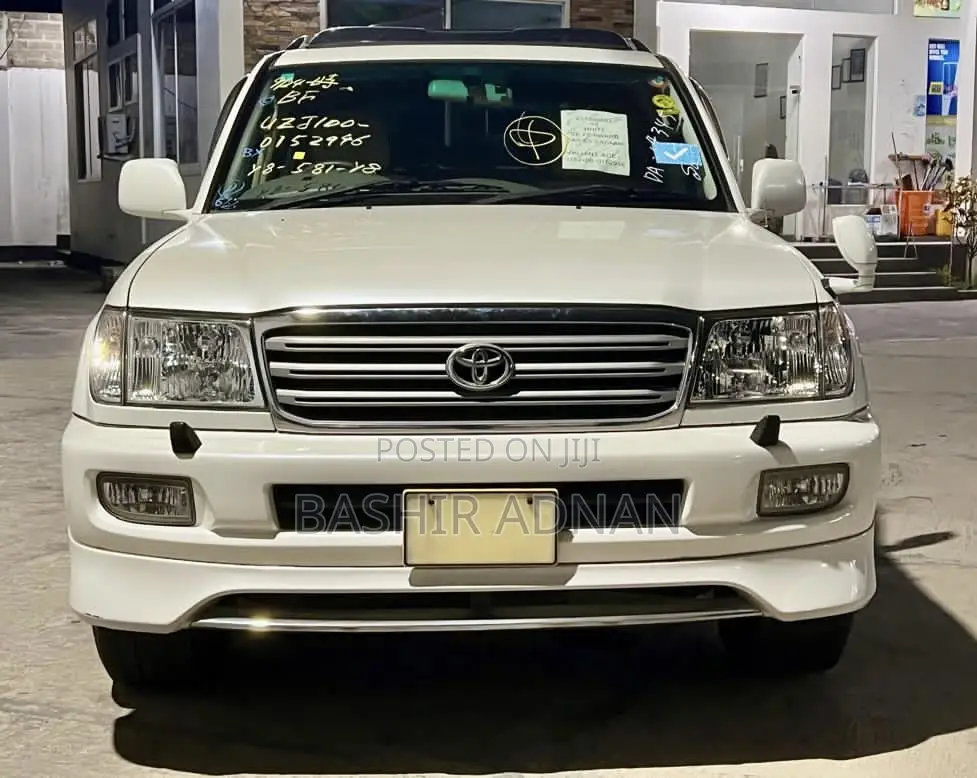 Toyota Land Cruiser 100 4.7 Executive 2006 White