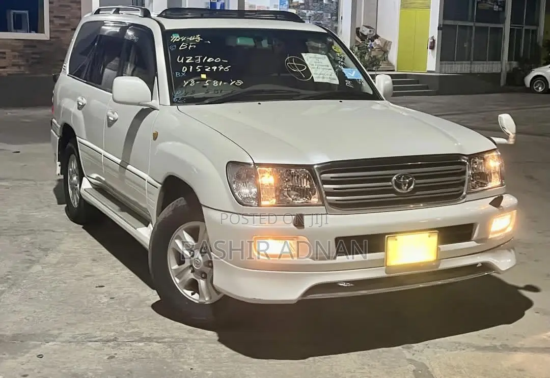 Toyota Land Cruiser 100 4.7 Executive 2006 White