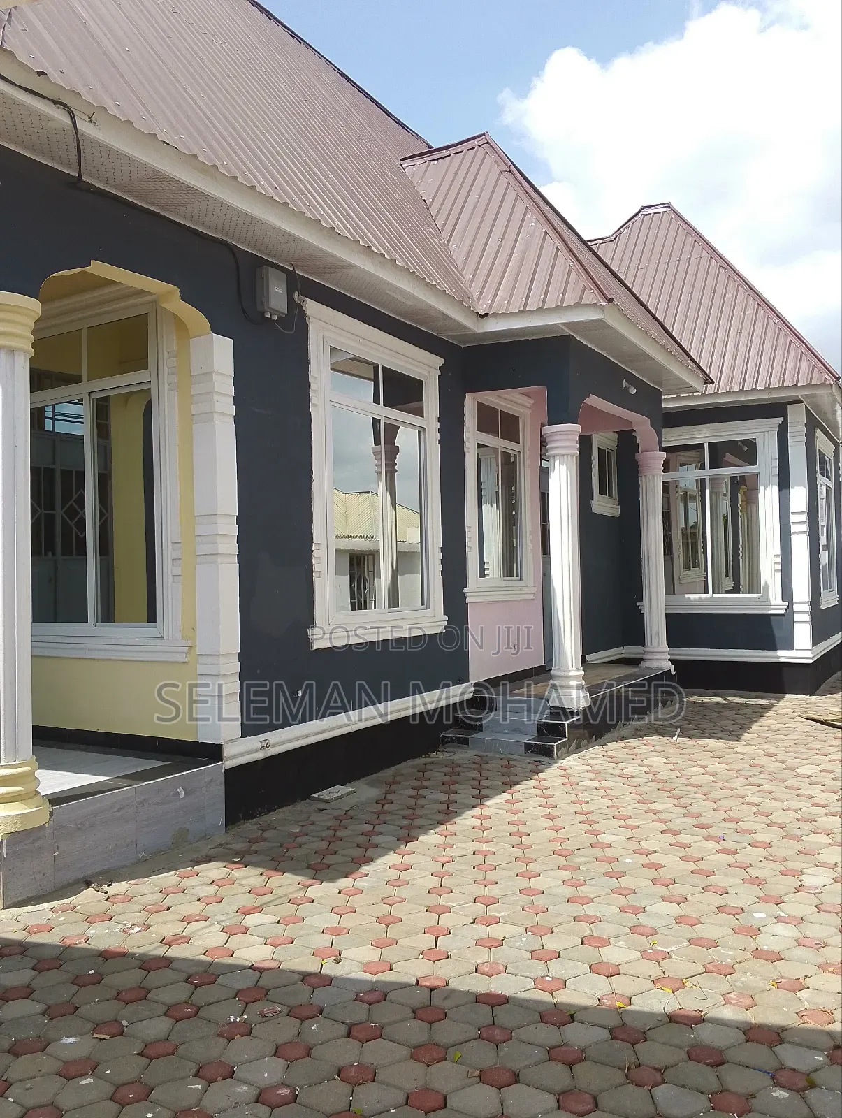 Furnished 3bdrm House in Biriani Real Estate, Chamazi for sale