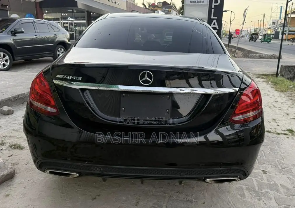 Mercedes-Benz C-Class 2014 Matt Black