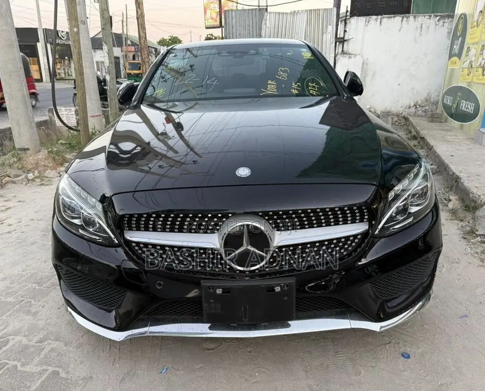 Mercedes-Benz C-Class 2014 Matt Black