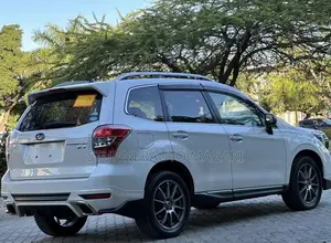 Subaru Forester 2014 White