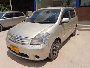 Toyota Raum 2008 Silver