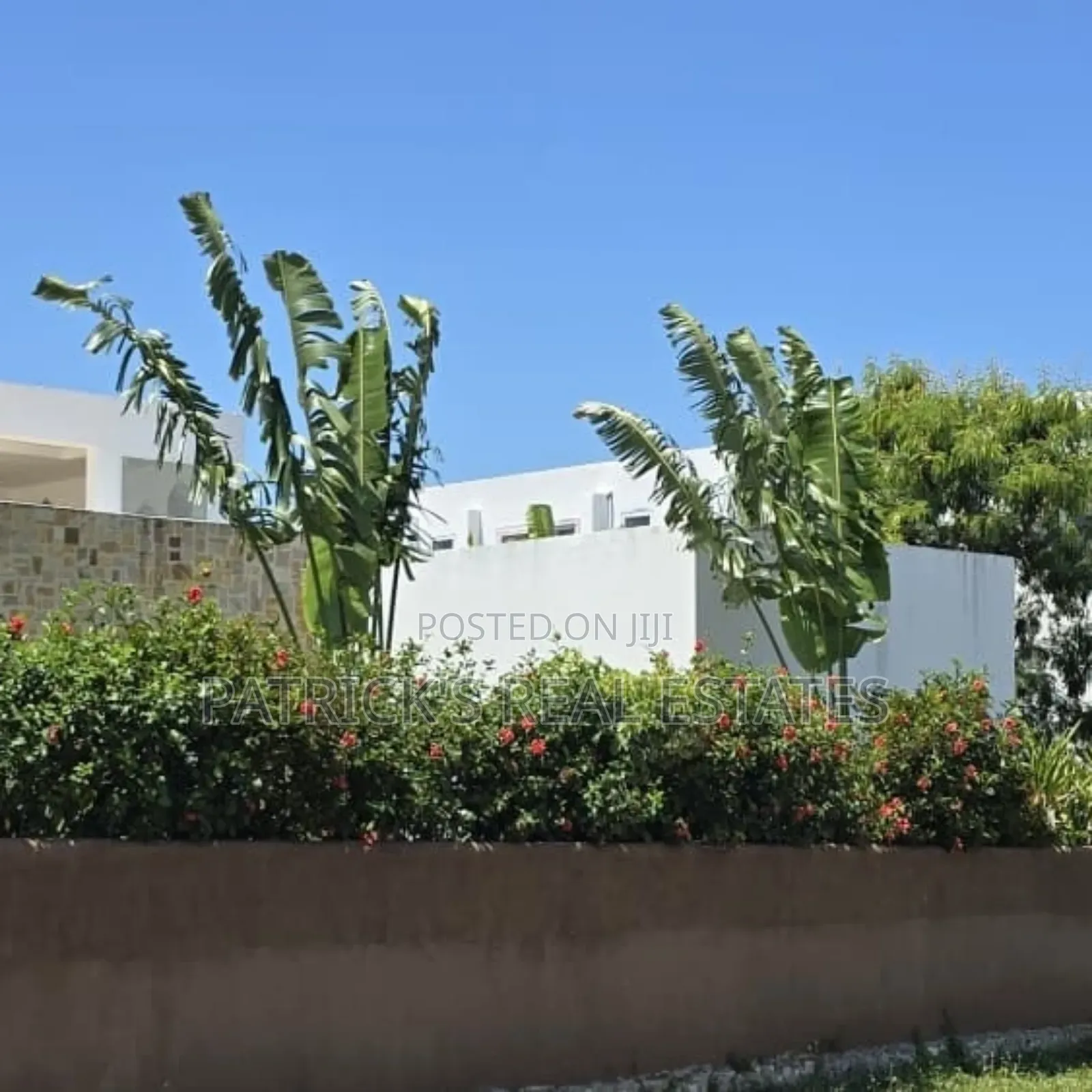 Furnished 2bdrm Villa in Patrick'S Real, Magharibi for sale