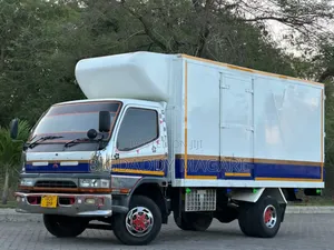 Mitsubishi Canter 1999 White