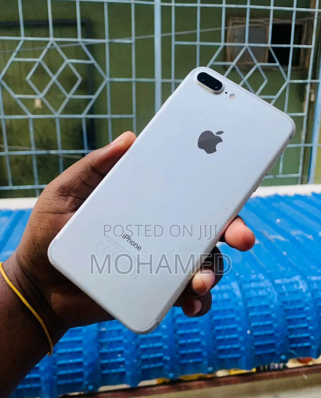 New Apple iPhone 7 Plus 32 GB White