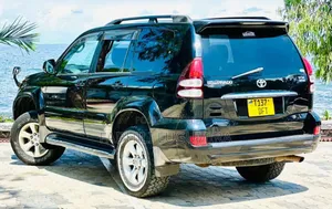 Toyota Land Cruiser Prado 2004 Black