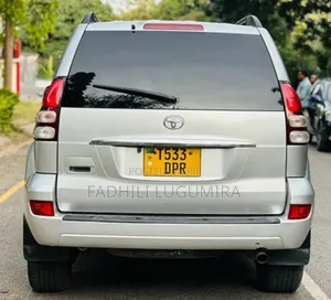 Toyota Land Cruiser 2005 Silver