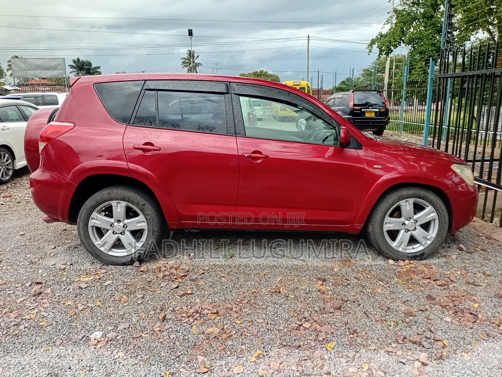 Toyota RAV4 2004 Red