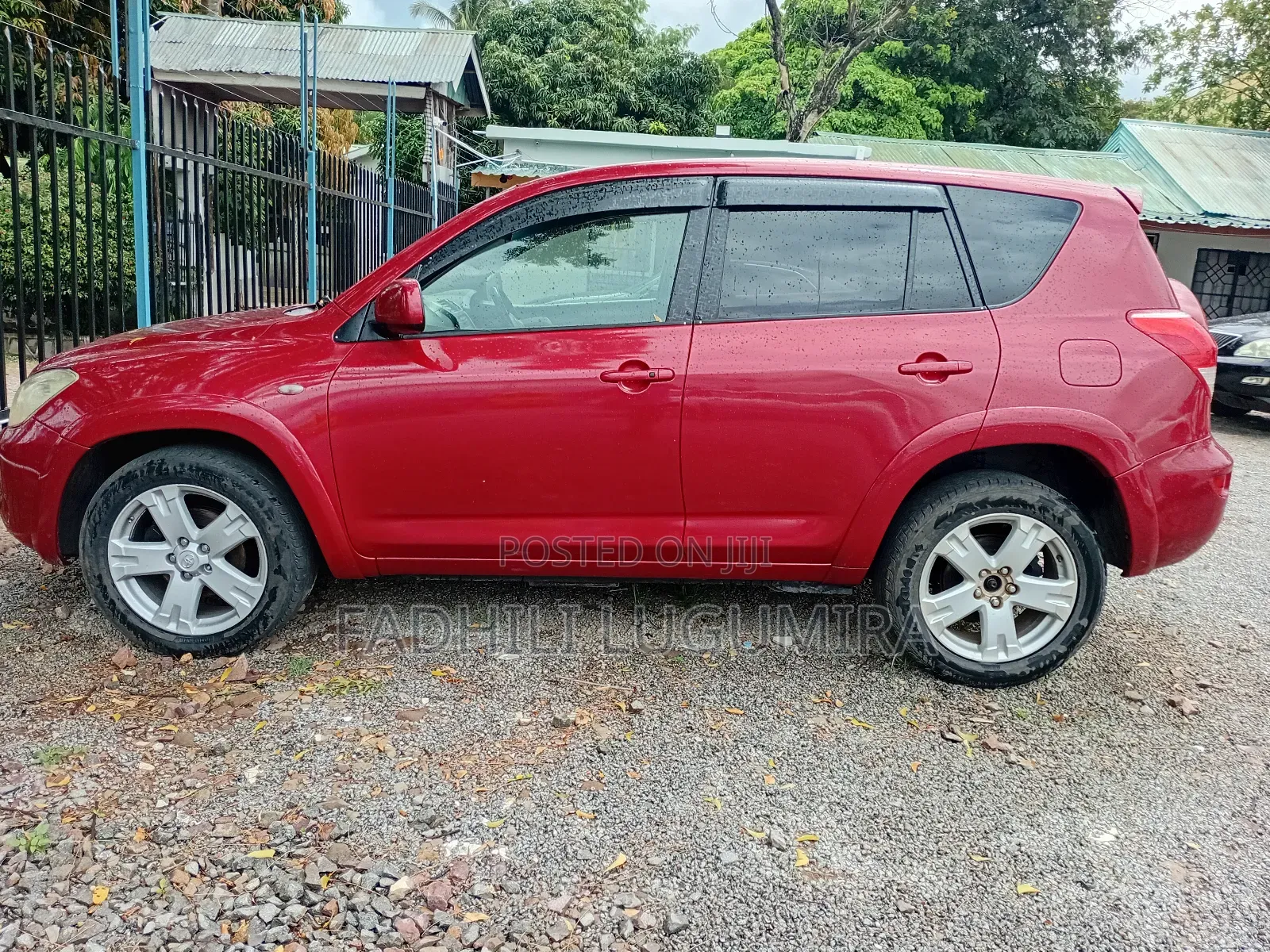 Toyota RAV4 2004 Red