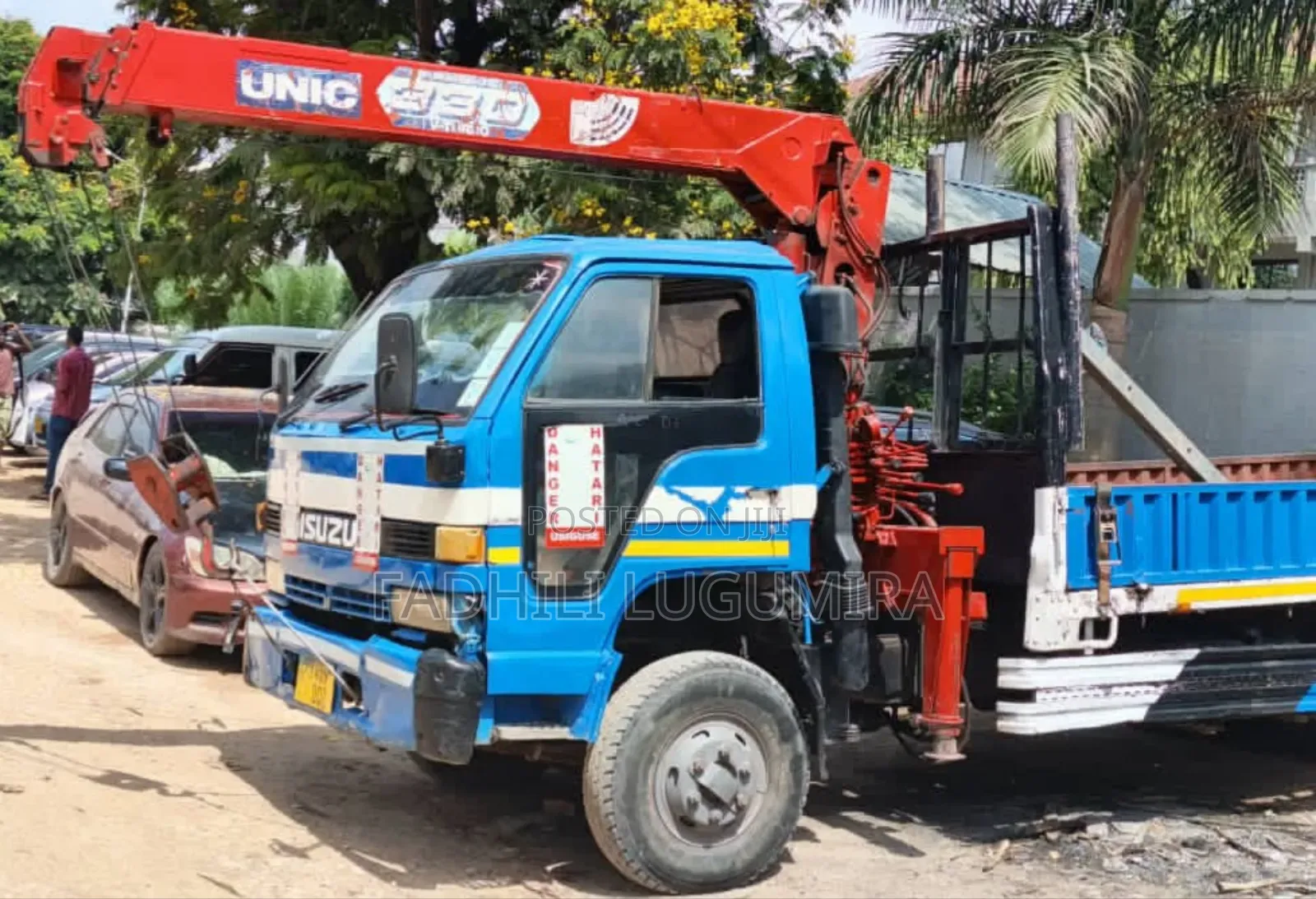 Isuzu Elf Inauzwa