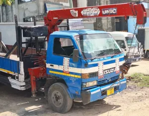 Isuzu Elf Inauzwa