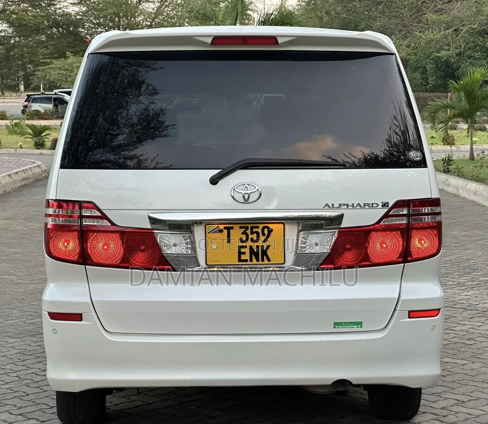 Toyota Alphard 2006 White