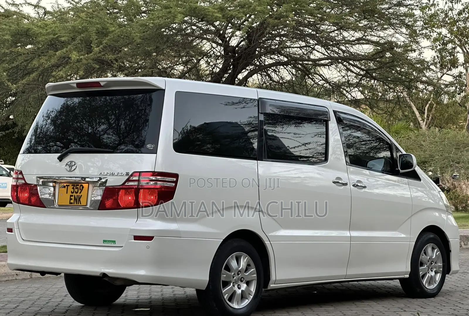 Toyota Alphard 2006 White