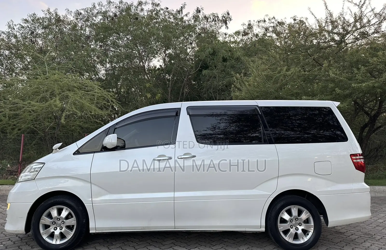 Toyota Alphard 2006 White
