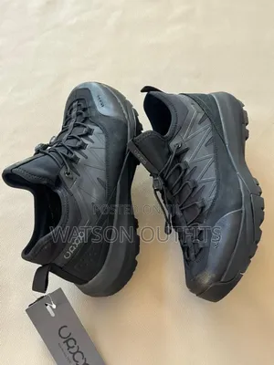Viatu Vya Raba or Sneaker Shoes Za Leather Materials