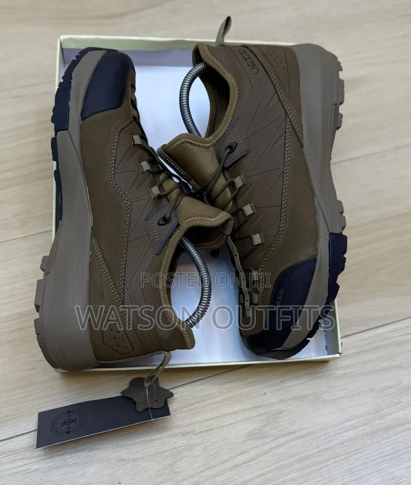 Viatu Vya Raba or Sneaker Shoes Za Leather Materials