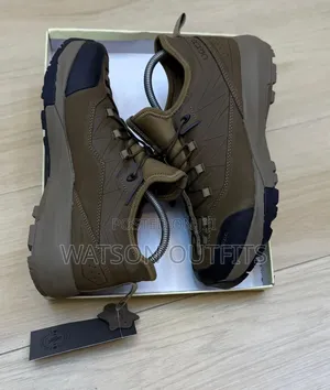 Viatu Vya Raba or Sneaker Shoes Za Leather Materials
