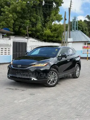 Toyota Harrier 2020 Matt Black