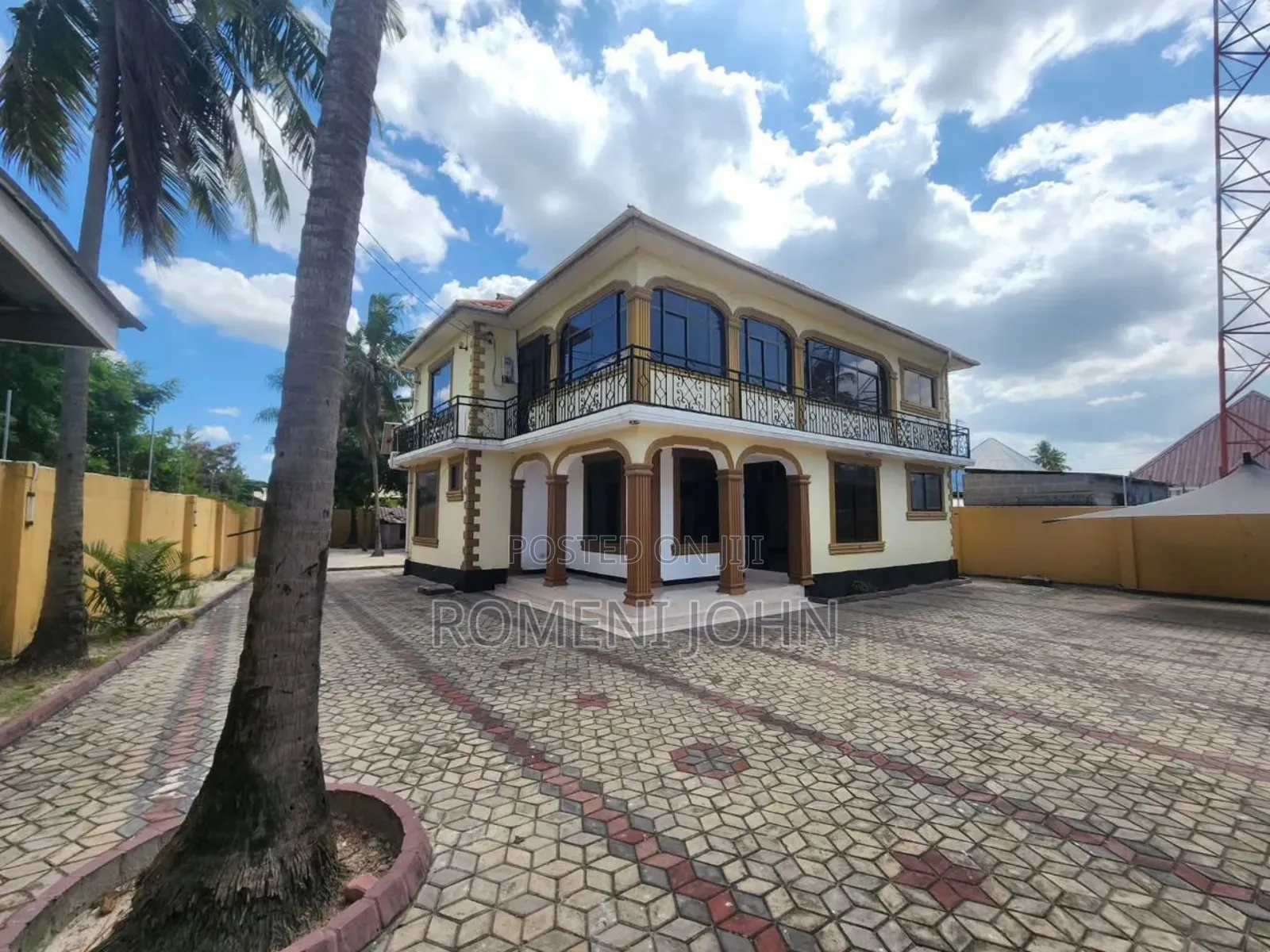 4bdrm Block of Flats in Tanzania Daresalaam, Ilala for rent