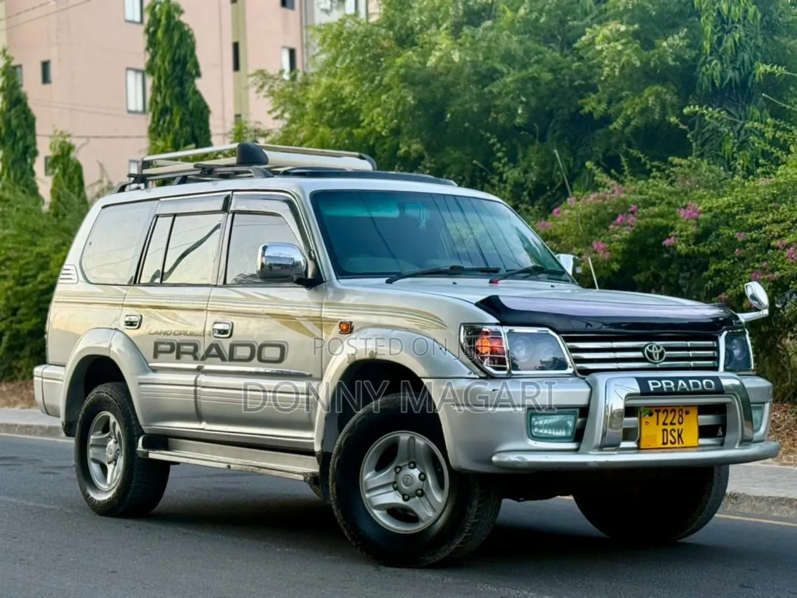 Toyota Land Cruiser Prado 2002 Silver