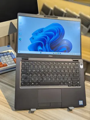 Laptop Dell Latitude 5300 16GB Intel Core I5 SSD 256GB