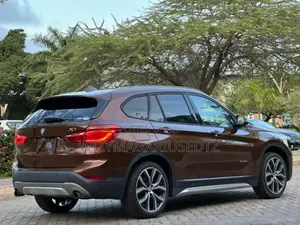 BMW X1 2015 Brown