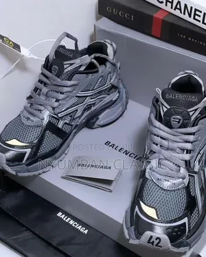 Balenciaga Runner Shoes