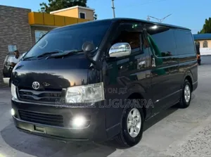 Toyota HiAce 2005 Black