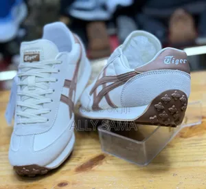 Men's Sneakers Brand Tiger Material Pure Leather
