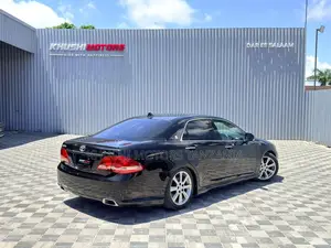 Toyota Crown 2009 Black