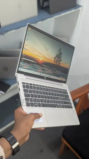 Laptop HP ProBook 440 G8 8GB Intel Core I3 SSD 256GB