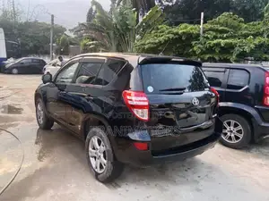Toyota RAV4 2008 Black