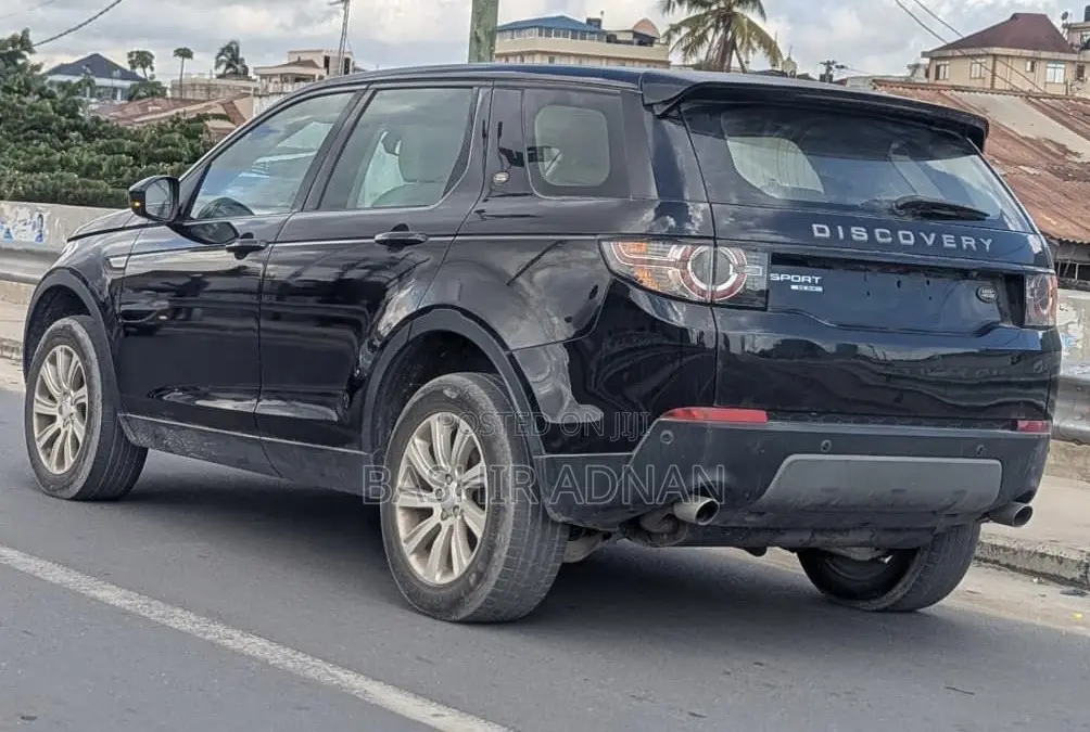 Land Rover Discovery Sport SE 2015 Black