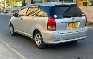 Toyota Wish 2006 Silver