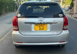 Toyota Wish 2006 Silver