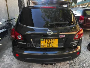 Nissan Dualis 2011 Black