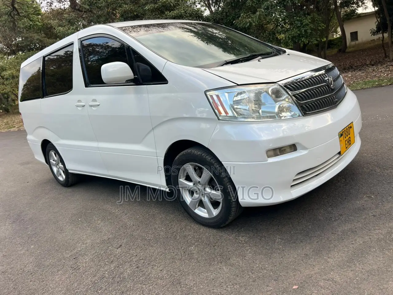 Toyota Alphard 2004 Pearl