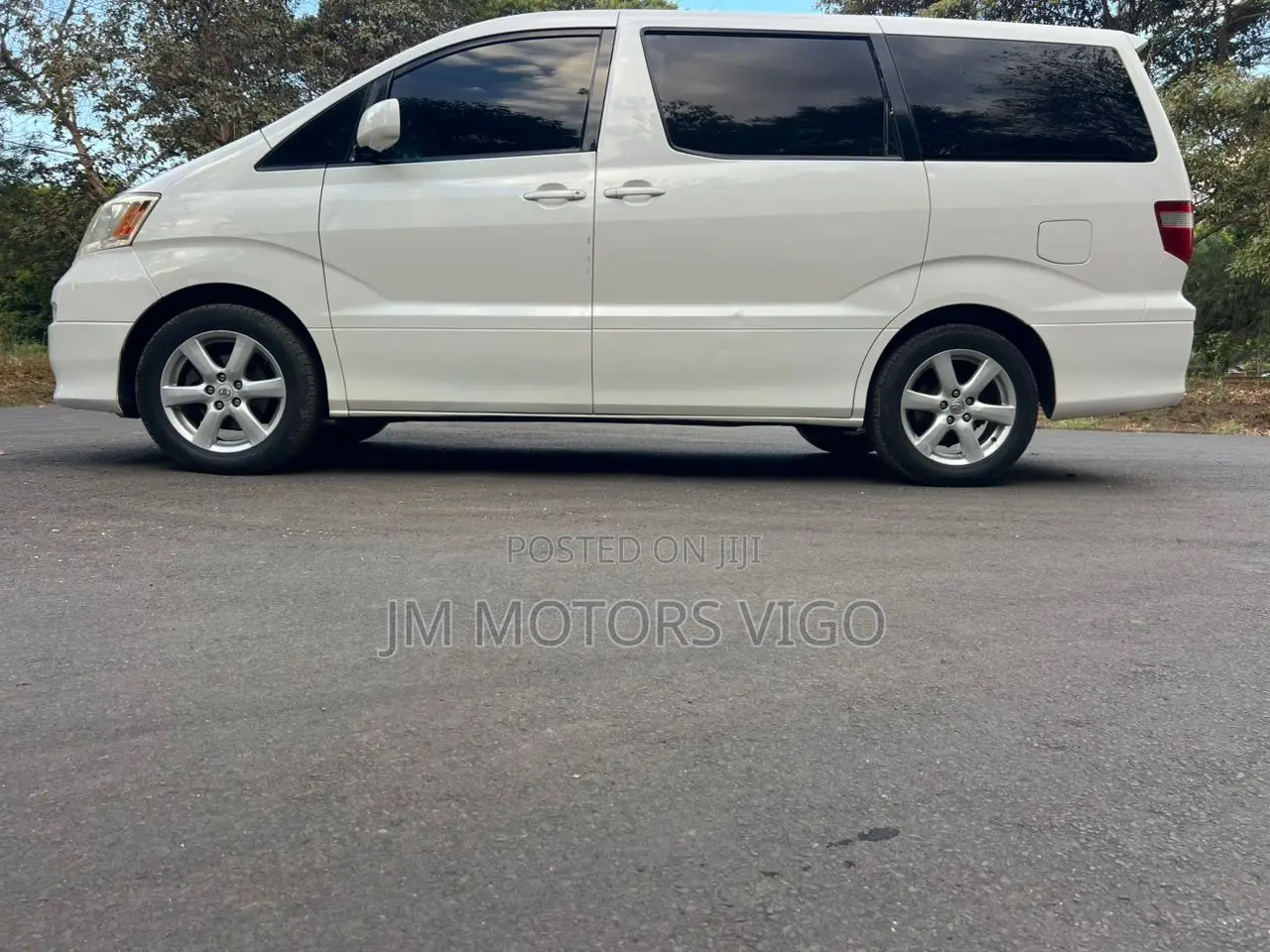 Toyota Alphard 2004 Pearl