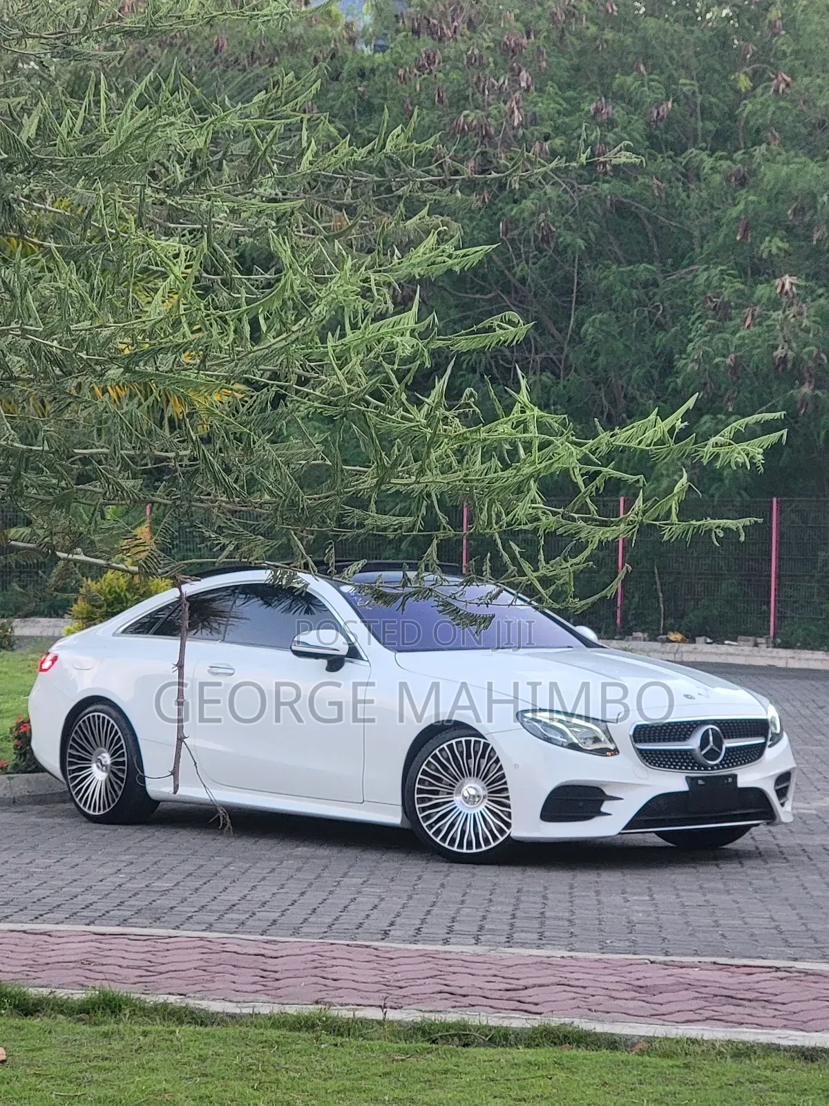 Mercedes-Benz E300 2017 White