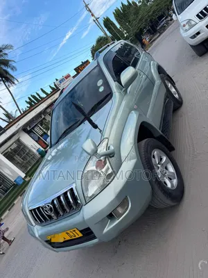 Toyota Land Cruiser Prado 3.4 3dr 2004 Gray