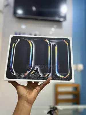New Apple iPad Pro 11 (2024) 256 GB
