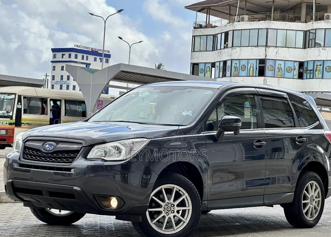 Subaru Forester 2014 Gray