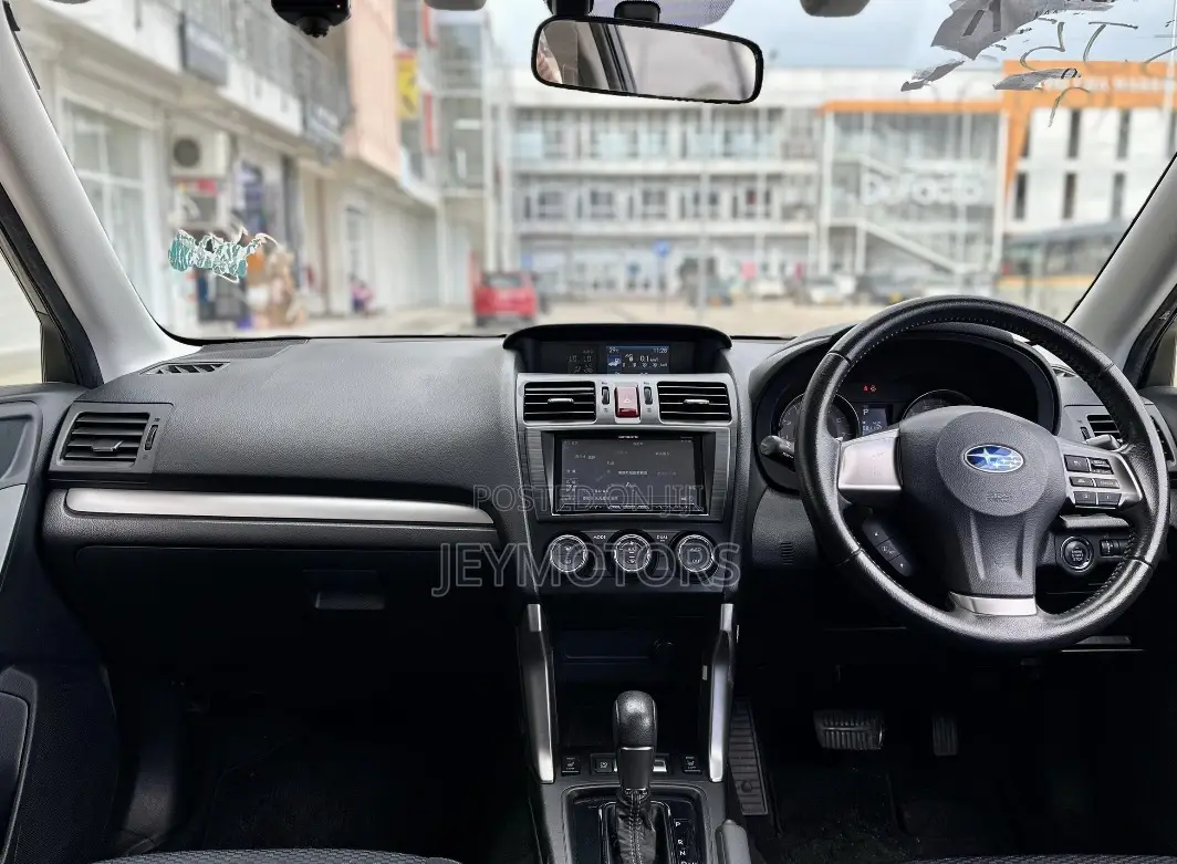 Subaru Forester 2014 Gray